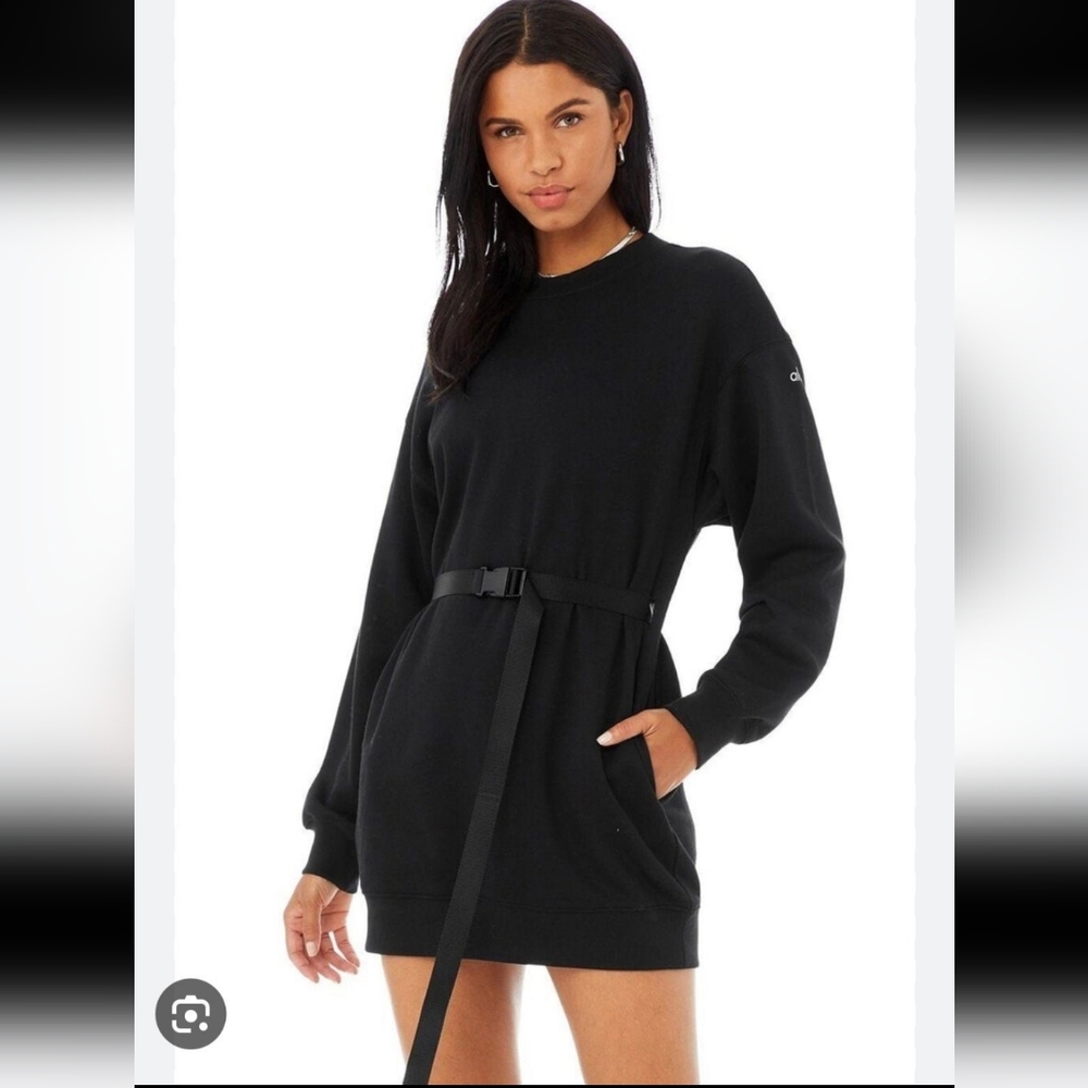 New  Alo Yoga Cityscape Sweatshirt Dress. Size S.
